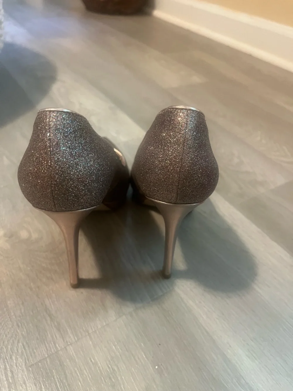 Ivanka‎ Trump Glitter Pointed-Toe High Heels in Rose Gold Glitter